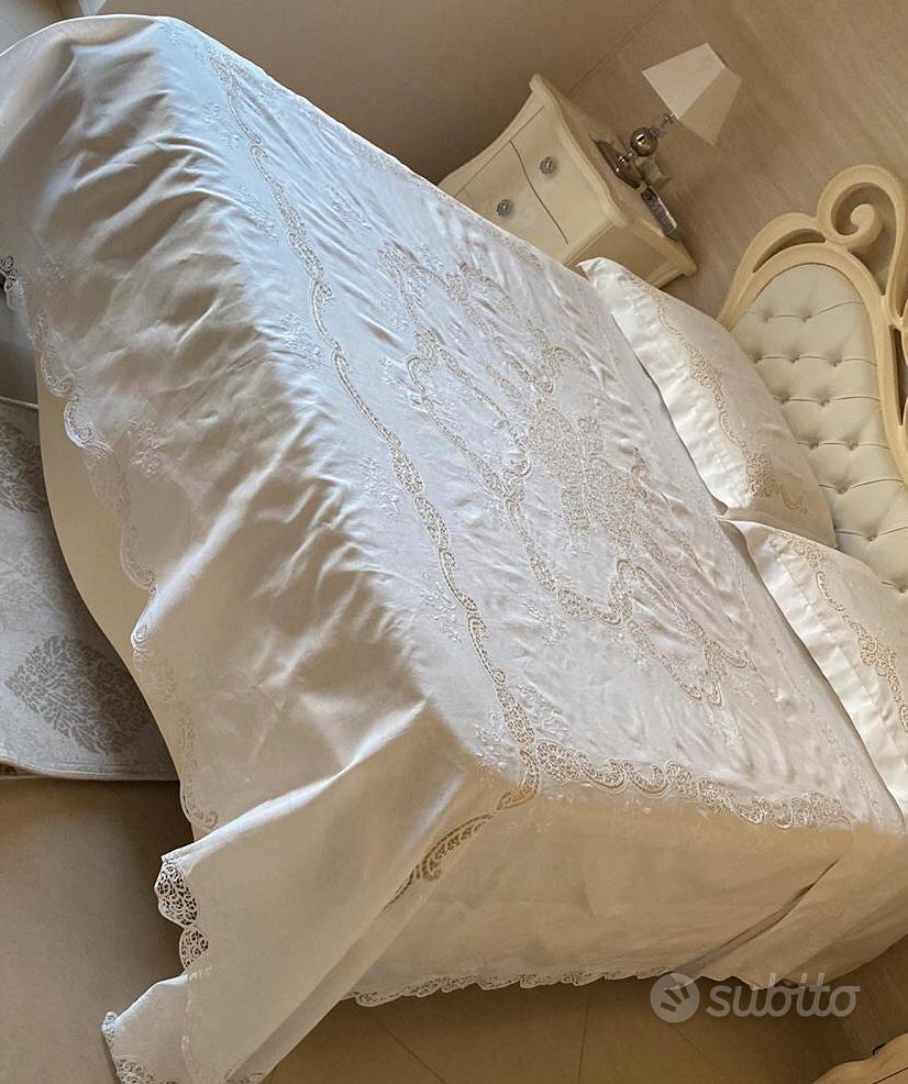 Completo letto matrimoniale Bassetti - Arredamento e Casalinghi In vendita  a Napoli