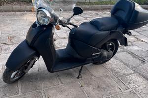 Scarabeo 200