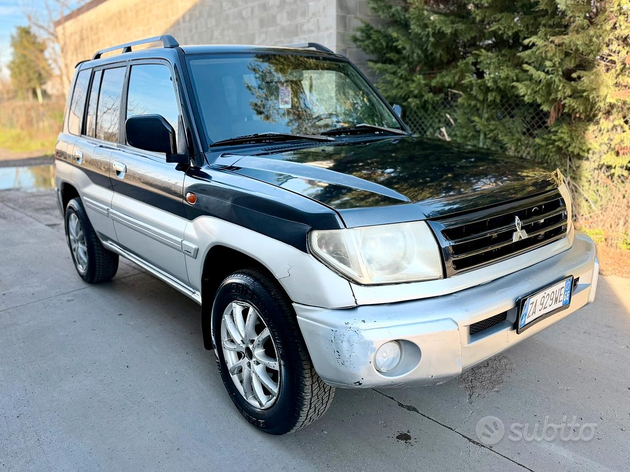 MITSUBISHI Pajero Pinin