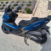 Kymco xciting 400s