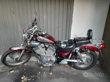 Moto Yamaha Virago 1994