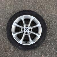 Set di cerchi in lega originale Smart