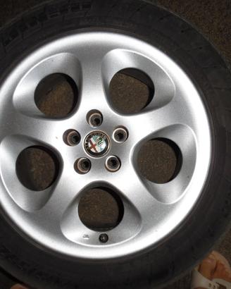 4 cerchi lega alfa 147