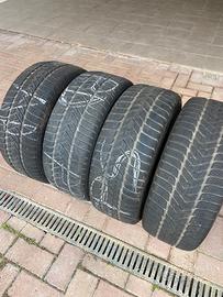 Gomme 245/45 r19 invenali Pirelli PZero come nuove