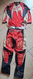  2 completi  pantalone e maglia motocross/enduro