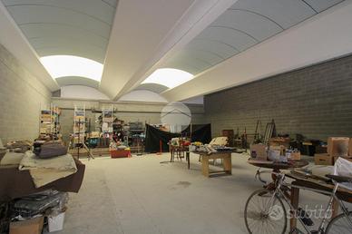 CAPANNONE A TREVIGLIO