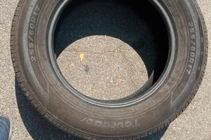gomme 255 60 17 