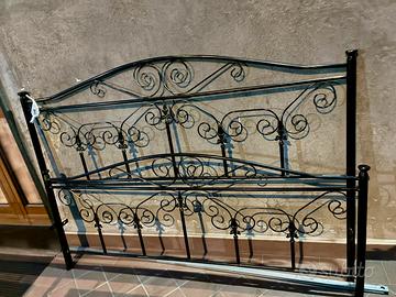 Testata  letto matrimoniale mod. Ferro battuto