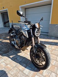 Honda CB 650 R