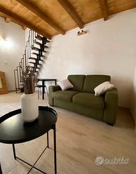 Bilocale arredato in campagna (Zona Via Elorina)