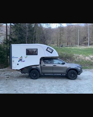 Cellula abitativa per pick-up Overcar Dragonfly
