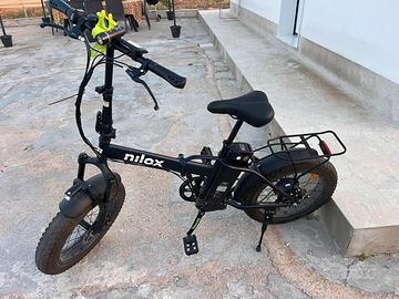 Bici con pedalata assistita