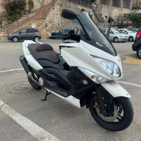 Yamaha T Max