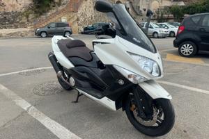 Yamaha T Max