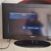 televisore Samsung modello LCD 36  pollici 