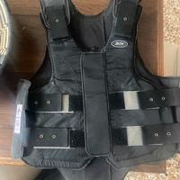 Attrezzatura per cavallo e cavaliere