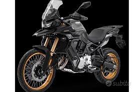 Voge Valico 900