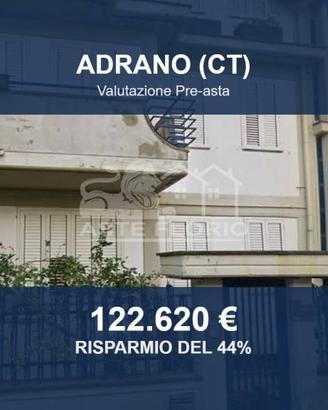 Immobile in asta di 463 m² con box auto a Adrano