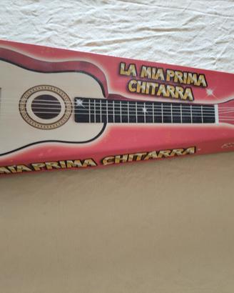 chitarra in Legno 6 corde - giocattolo per bambini