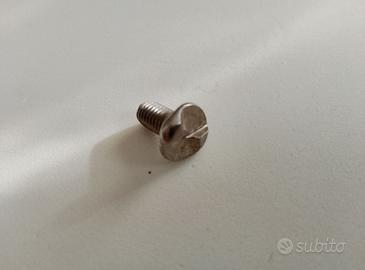 n. 20 pz. Viti one way antisvitamento M6x12 inox