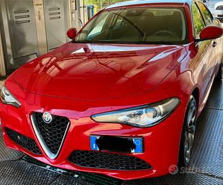 Alfa Romeo Giulia Sprint 160CV AT8
