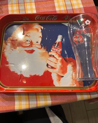 Vassoio e bicchiere Coca-Cola