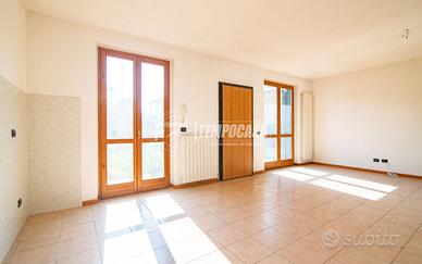 VILLA LIBERA SUBITO!