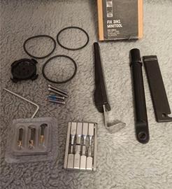 set attrezzi bici Canyon