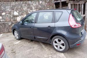 Renault scenic2010