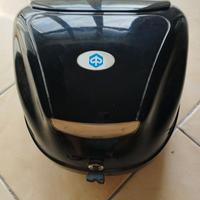 bauletto per scooter piaggio