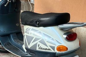 Vespa 50