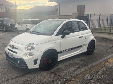 Abarth 595 1.4 Turbo T-Jet 180 CV Esseesse
