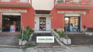 Villaggio Mosè Locale Commerciale Ampia Metratura