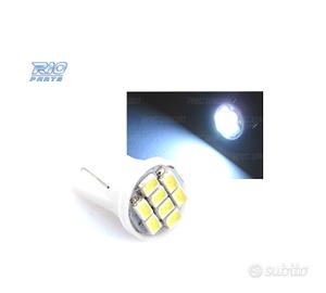 LED LAMPADINA T10 8LED