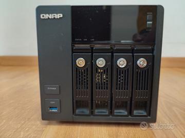 QNAP TURBO NAS TS-453 PRO