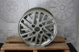 FORD SIERRA COSWORTH CERCHI ORIGINALI 7x15 ET40