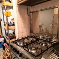 Cucina a gas 4 fuochi+forno a gas