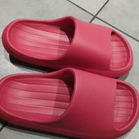 Ciabatte Morbide e Confortevoli Pantofole