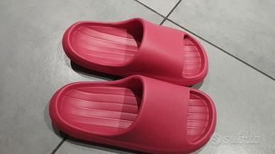 Ciabatte Morbide e Confortevoli Pantofole