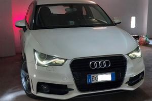 AUDI A1 1.4 122cv Ambition S LINE
