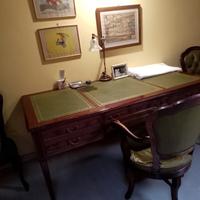 Set mobile -grande scrivania+tavolino+3 sedie