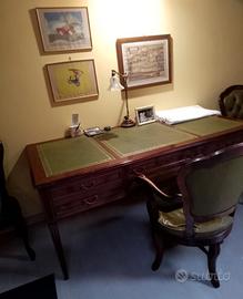 Set mobile -grande scrivania+tavolino+3 sedie