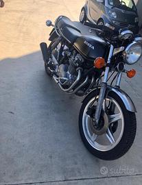 Honda cb 650 rc03 del 1980