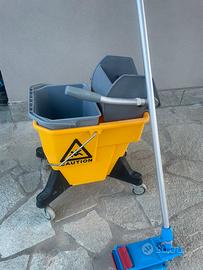 Carrello per panni in microfibra