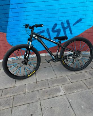 st 120 wheelie bike