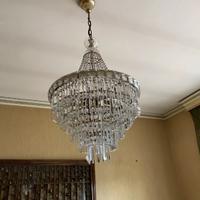 Lampadario di cristallo