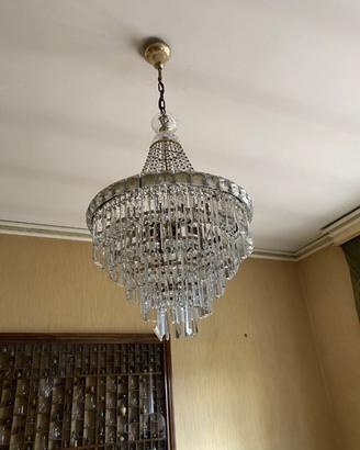 Lampadario di cristallo