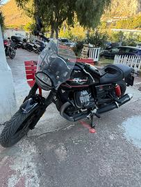 Moto Guzzi v7  stone special edition