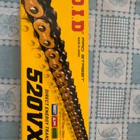 Catena moto passo 520
