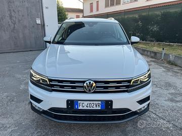 Volkswagen Tiguan 2.0 TDI DSG 4MOTION FULL OPT